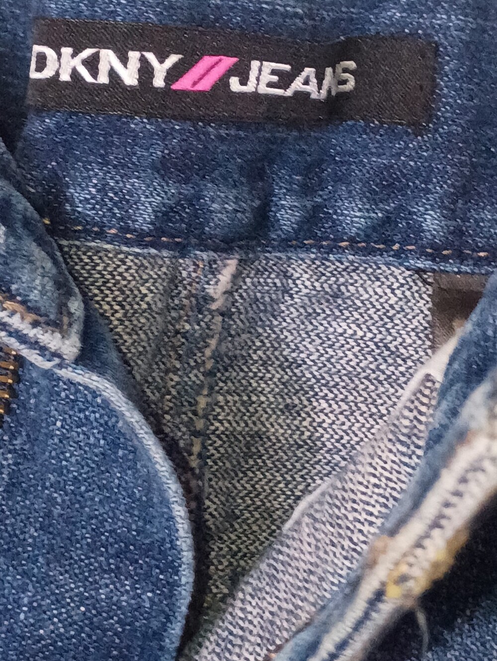 Y2K DKNY Jeans Denim Mini Skirt Size 13 Medium Wash Blue Classic 5-pocket image 2